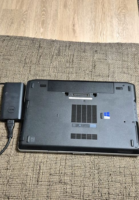 Laptop DELL Latitude E6430 Dell Latitude E6430 I5 3320M, 2.6 GHz, 8GB