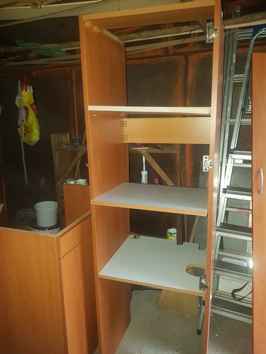 Vamd masca de centrala Yunkers culoare cires  300 lei