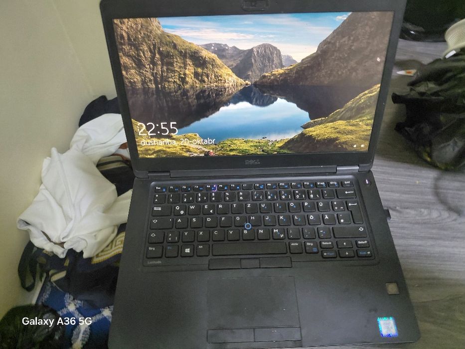 Deel noutbook , core i5 7 avlod