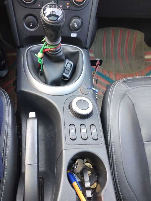 Vând Nissan Qashqai