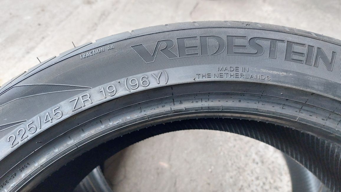 Нови гуми 225/45/19 Vredestein Ultrac Vorti 2 броя