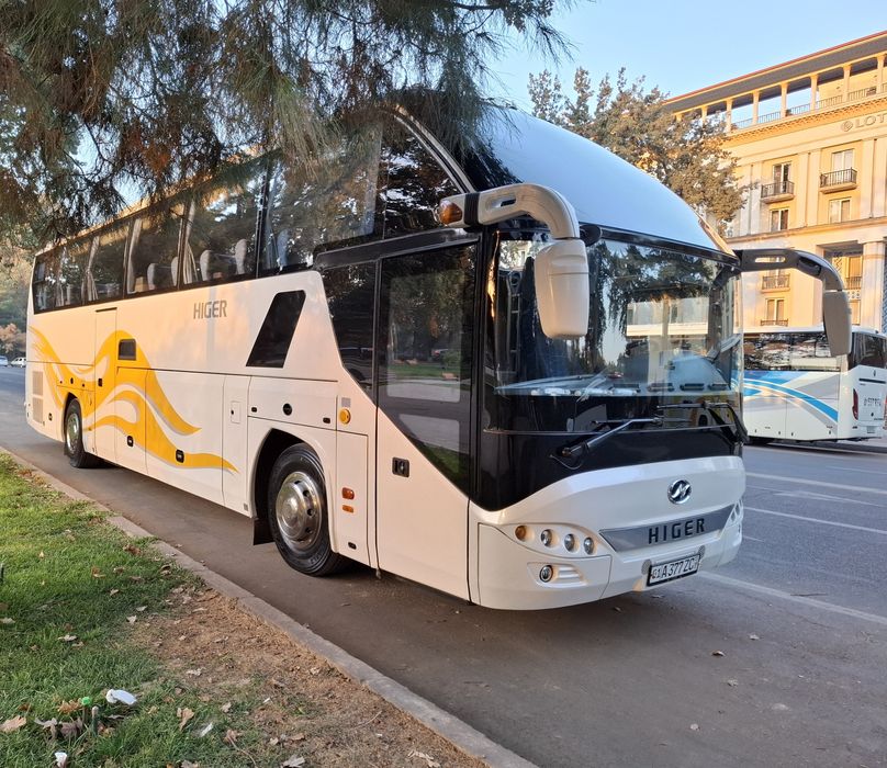 Avtobus HIGER sotiladi