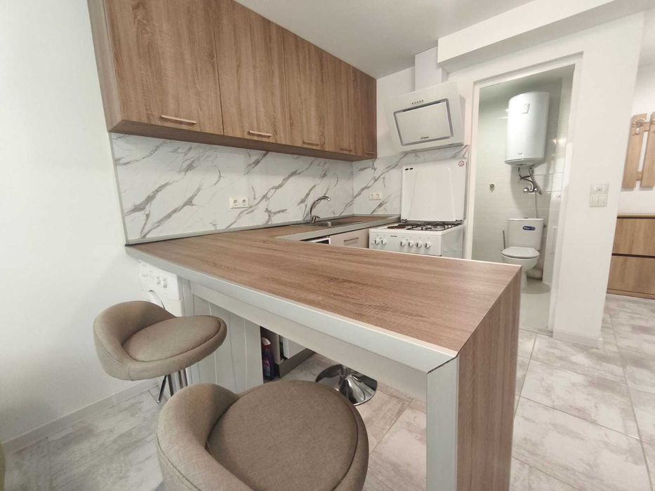 Дава се под наем Двустаен апартамент в Варна, Бриз - 50 кв.м за 50898 € - Снимка #3