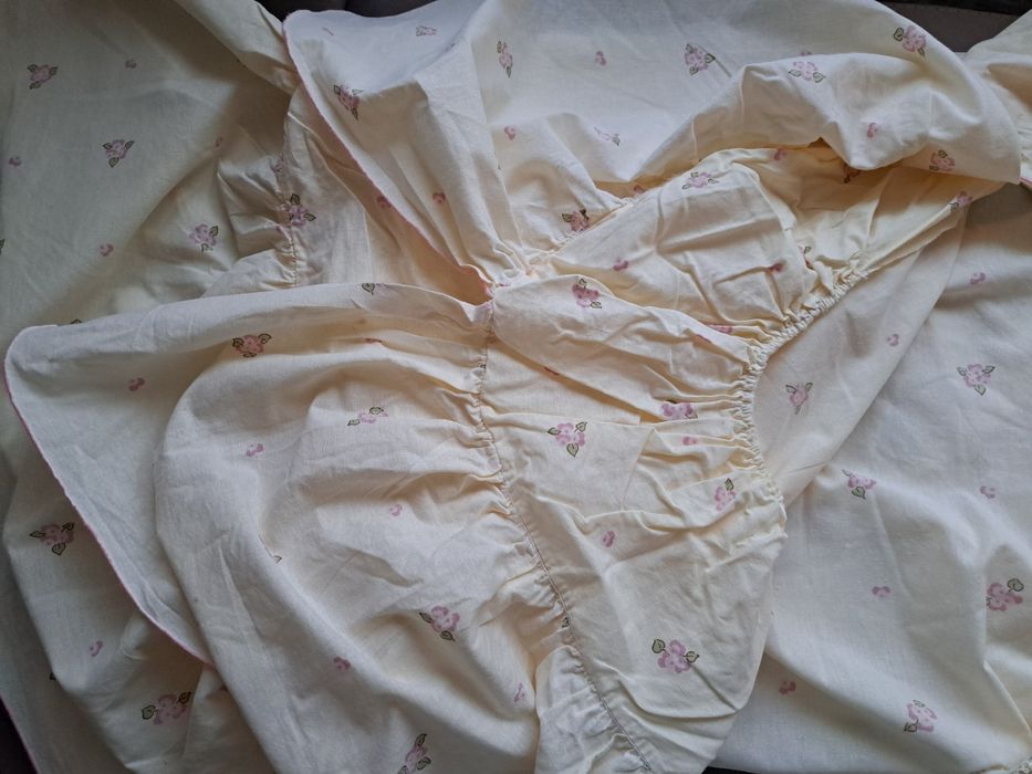 Обиколник и долен чаршаф