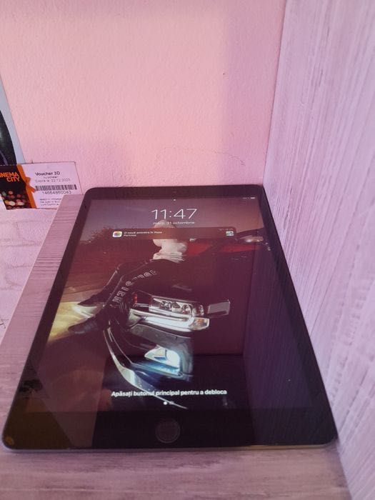 IPad  10.2 generația 9 a