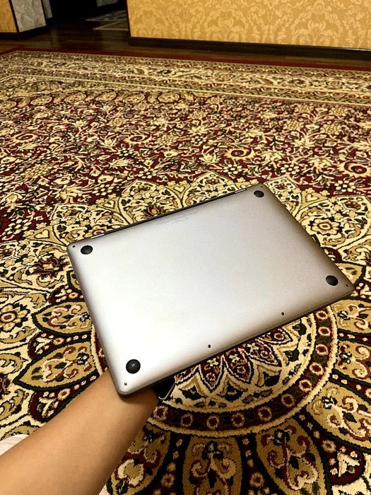 Macbook pro holati idyal