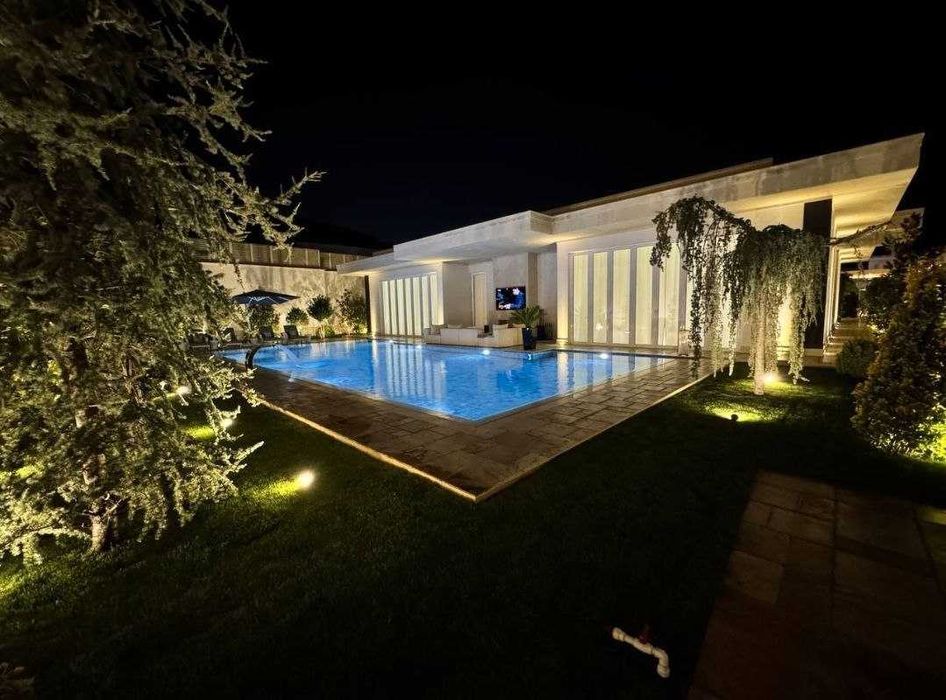 Продаётся  High-Tech дом на 20 сотках Центр Луначарского على طريقة دبي