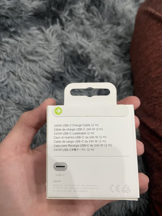 Оргинал зарядка на iphone-usb c