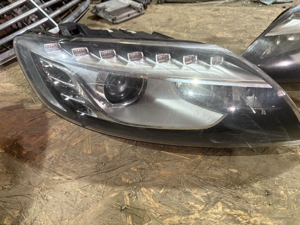 Audi Q7 Face 2013 година Фарове Trixenon Завиване Лед Ксенон led xenon