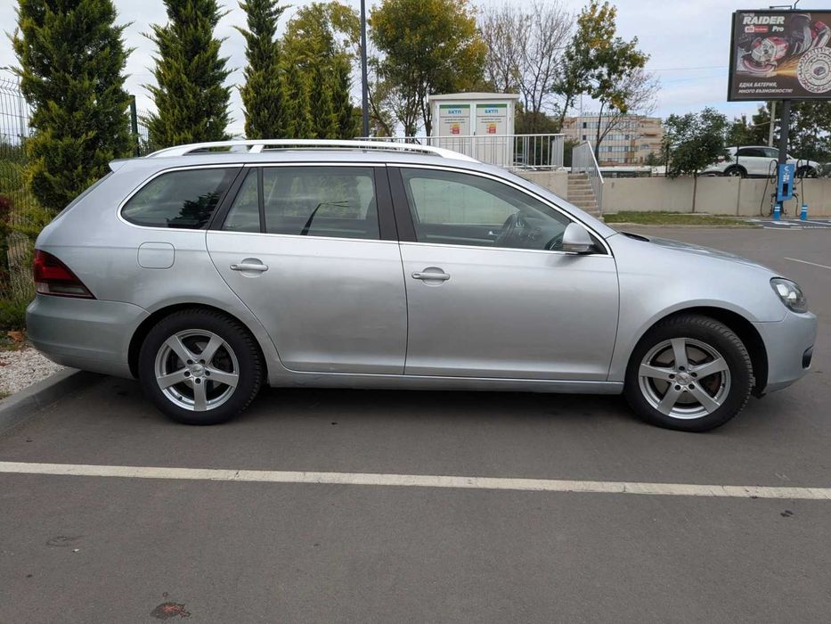VW Golf Variant 2.0 дизел / 140hp / HighLine / Панорама / DSG