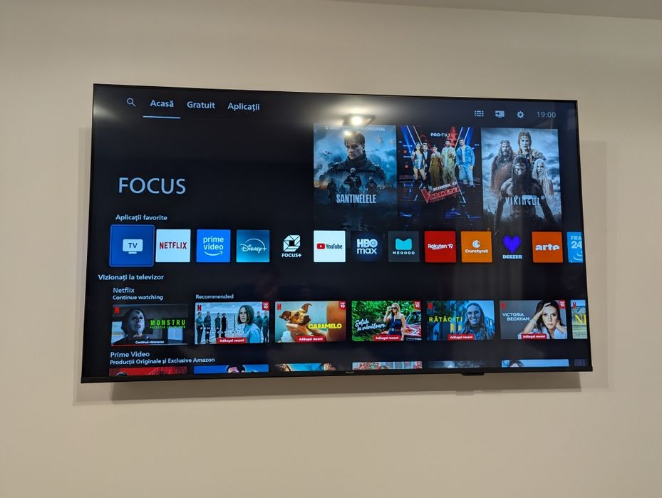 Televizor Philips AMBILIGHT tv LED 65PUS8010
