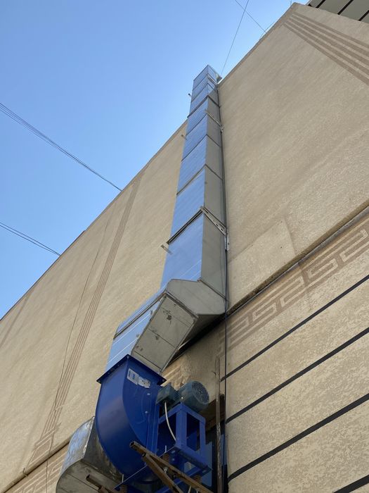 Продаётся витяжка улитка