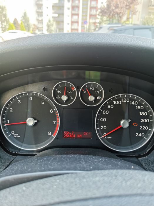 Vând Ford Focus , 1450 euro negociabil