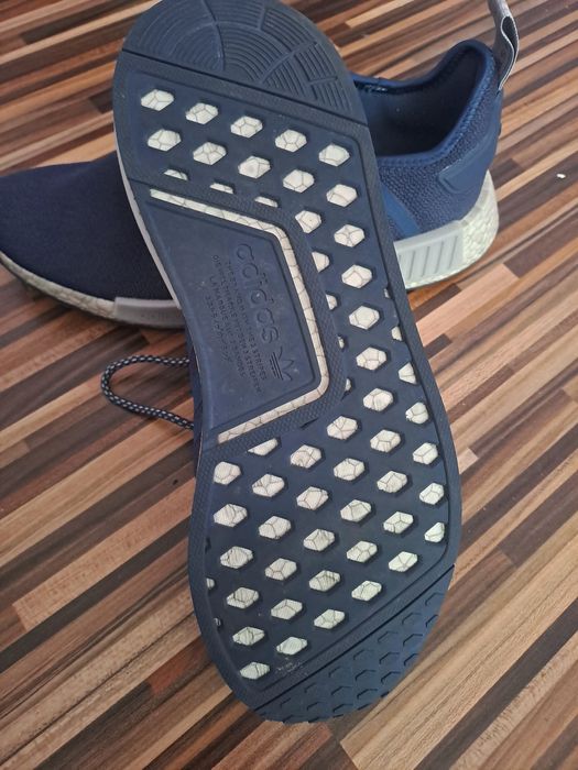 Vànd adidaši(adidas)nr44 noi