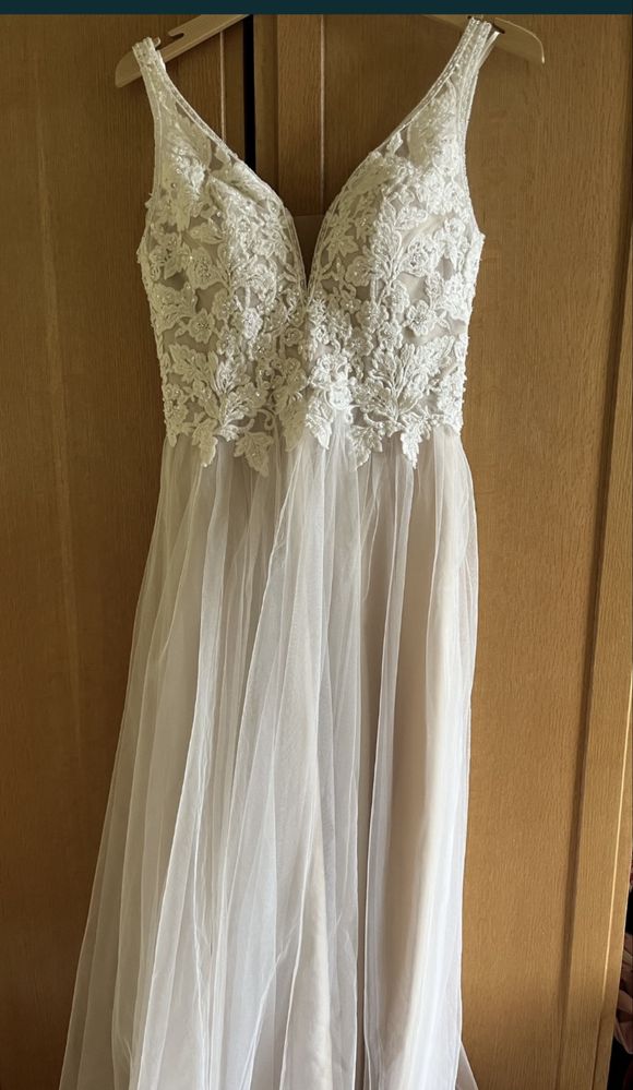 Булчинска рокля Asos Design