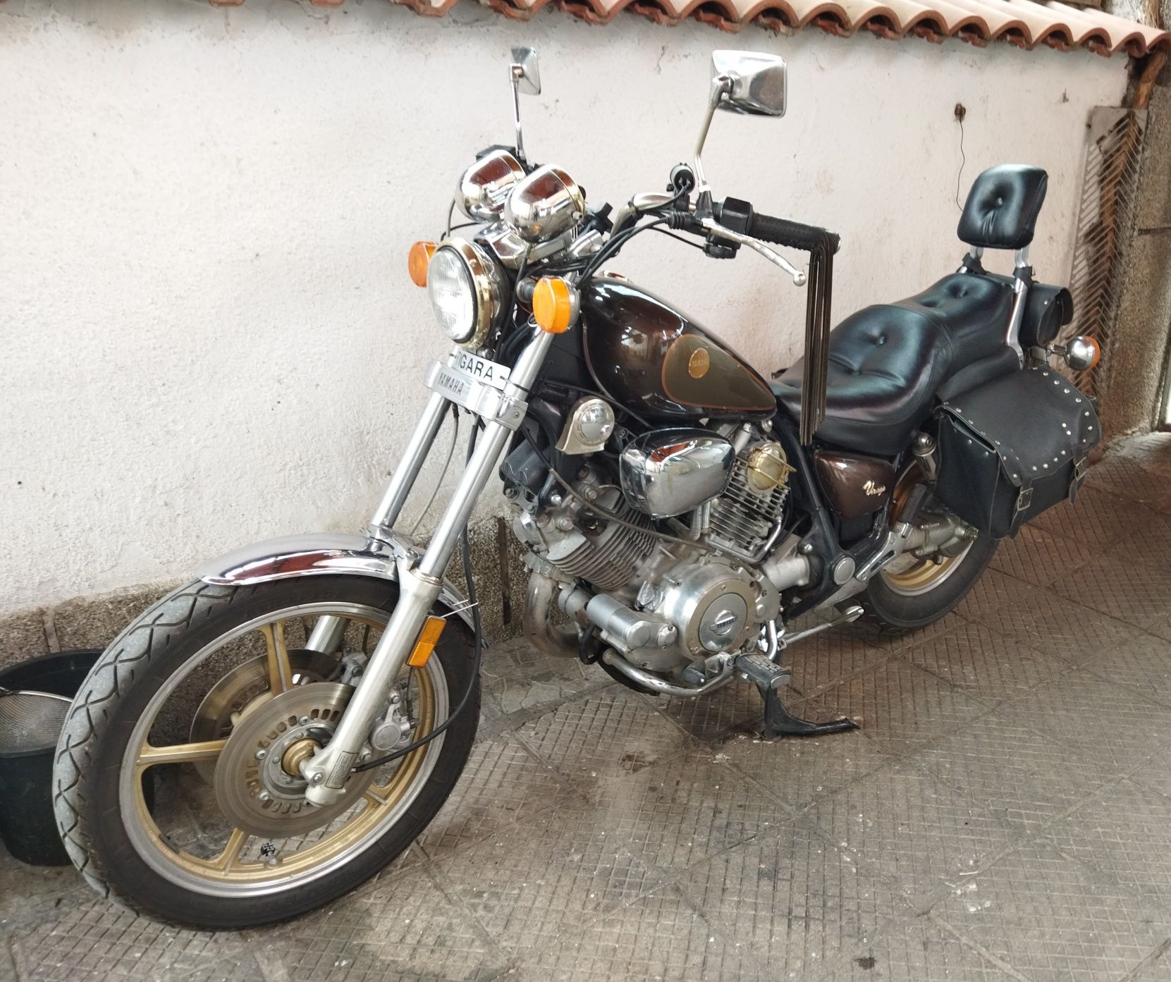 Мотоциклет Ямаха Вираго 1000