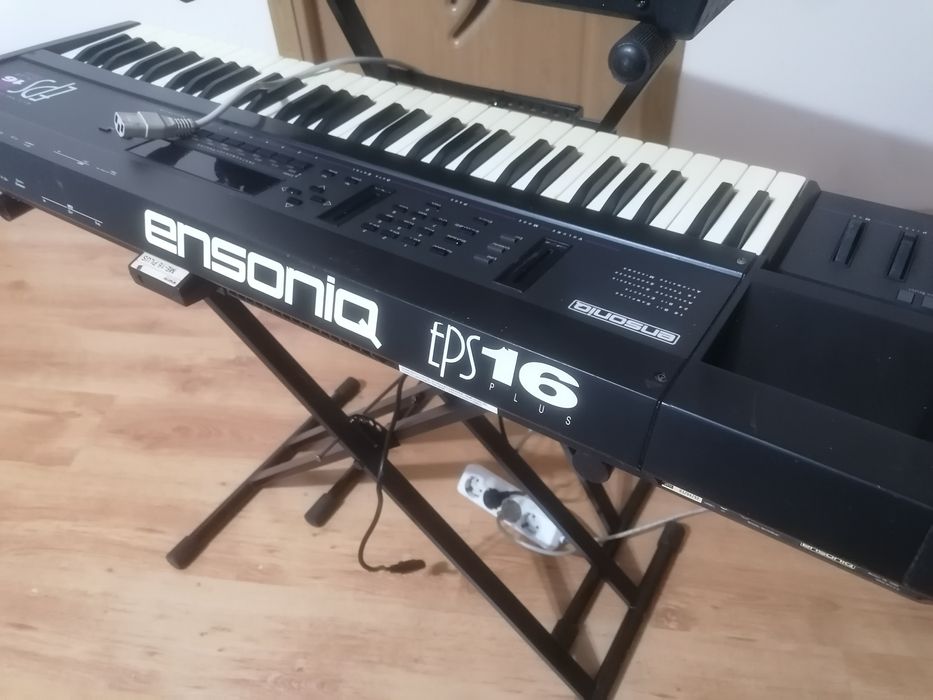 ENSONIQ EPS 16plus sampler pian+ expander / SOLTON MS40 modul orga rk