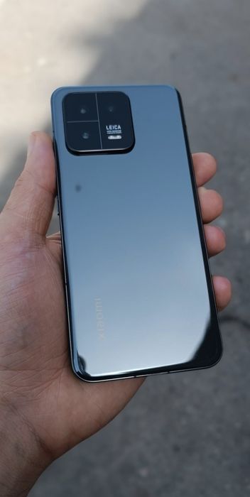 Продам Xiaomi 13 без минусов