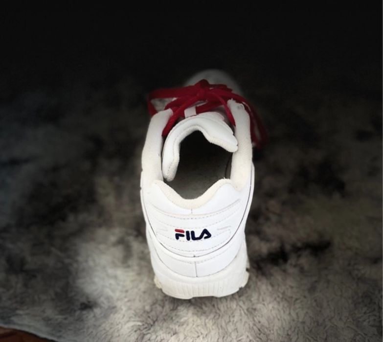 Adidasi Fila marimea 40
