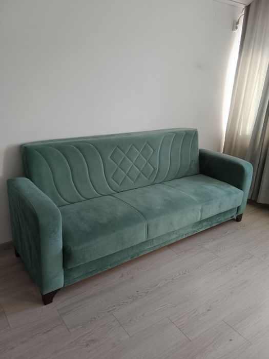Vând canapea extensibila