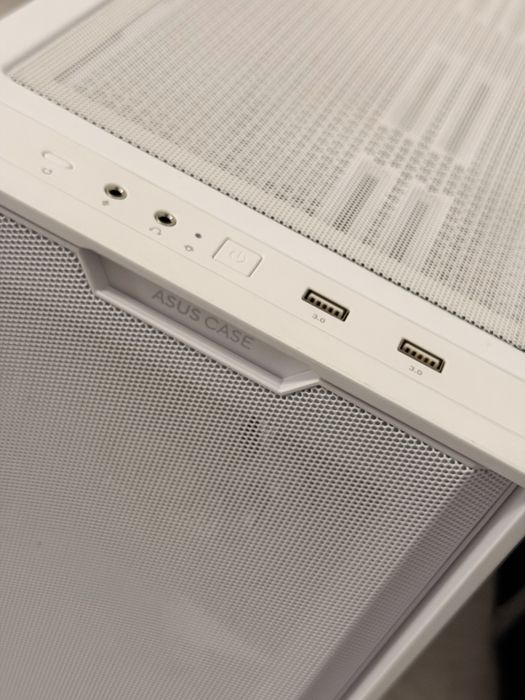 Pc Gaming RX 6600 8GB/ Ryzen 5 8400f / 16 Gb Ram DDR 5