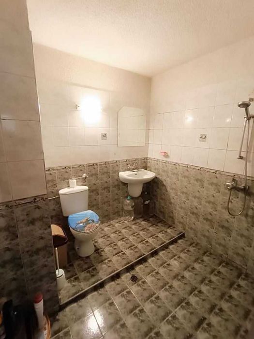 Продава се Тристаен апартамент в София, Стрелбище - 85 кв.м за 2065 €/кв.м - Снимка #3