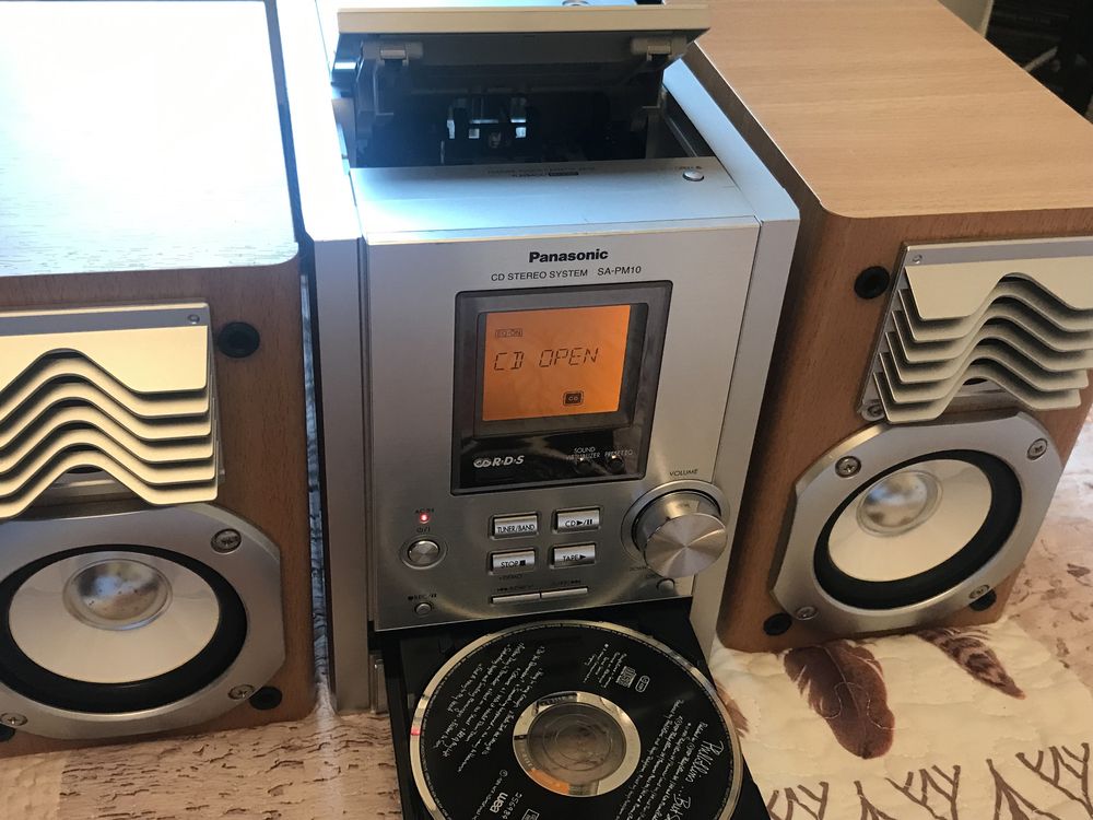 Minisiste-audio: Radio,Deck & CD, Panasonic SA-PM10, sunet super.