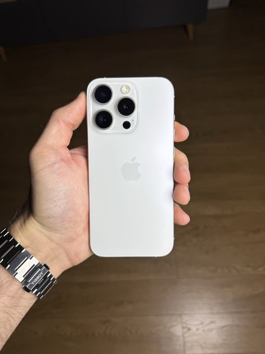 iPhone 15 Pro White Titanium 256gb
