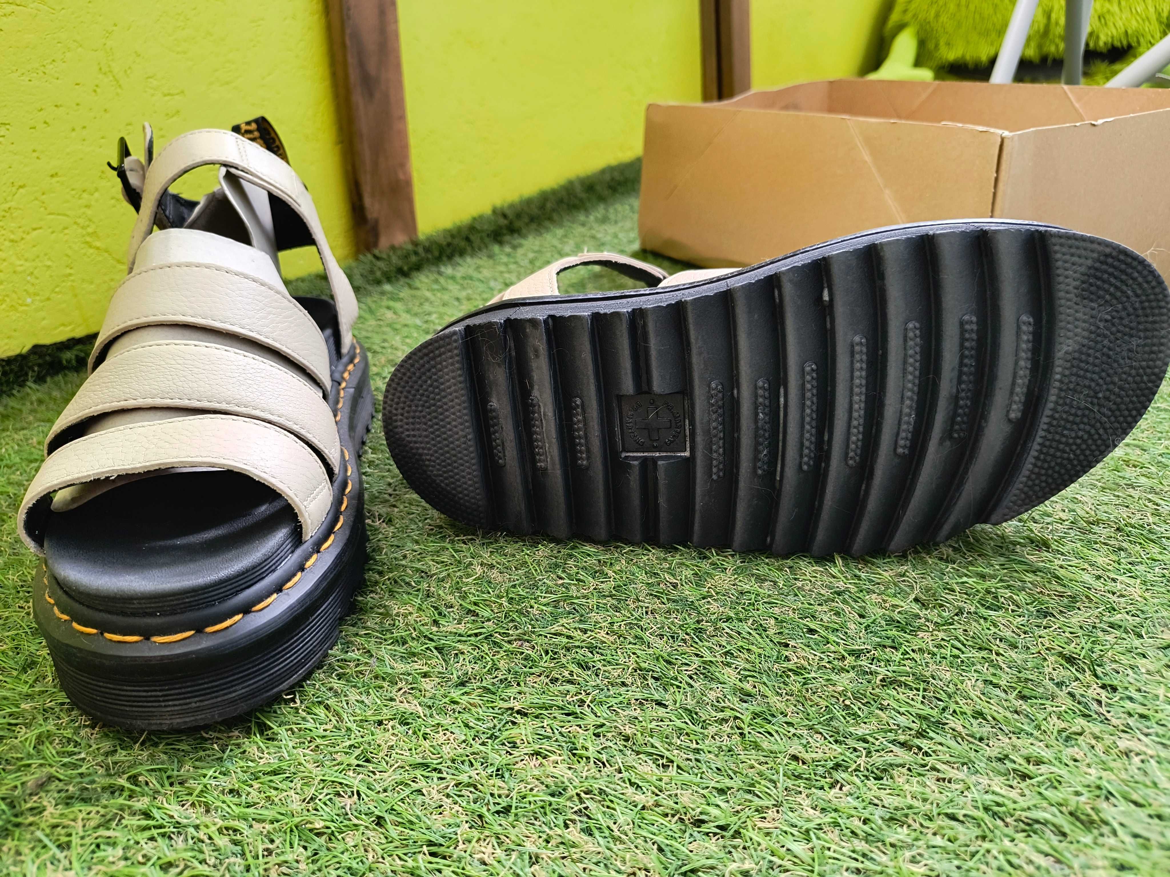 Сандали Marten's