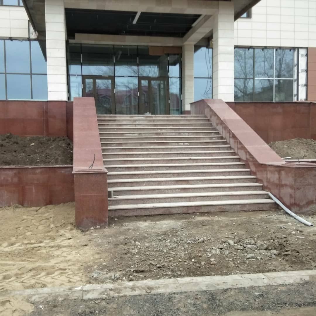 Мрамор гранит травертин установка