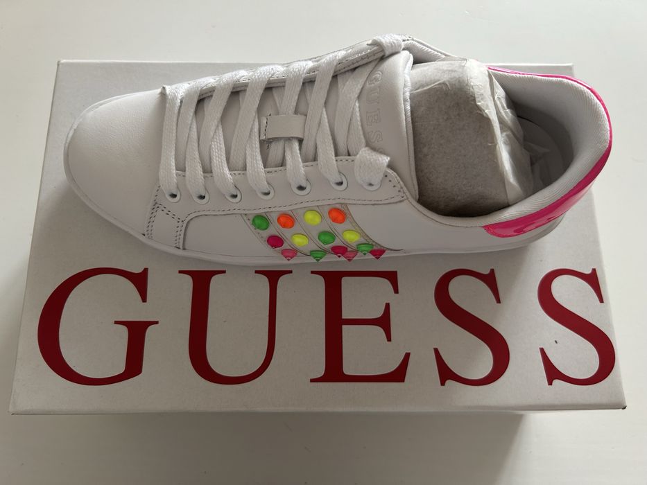 Sneakers Guess noi masura 38