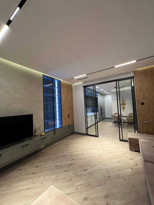 Срочно!!!  ЖК Mirabad Avenue 2 комнатная 85кв АРЕНДА метро Айбек