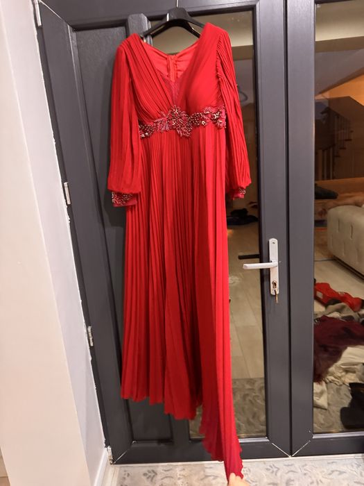 Rochie  rosie  eleganta