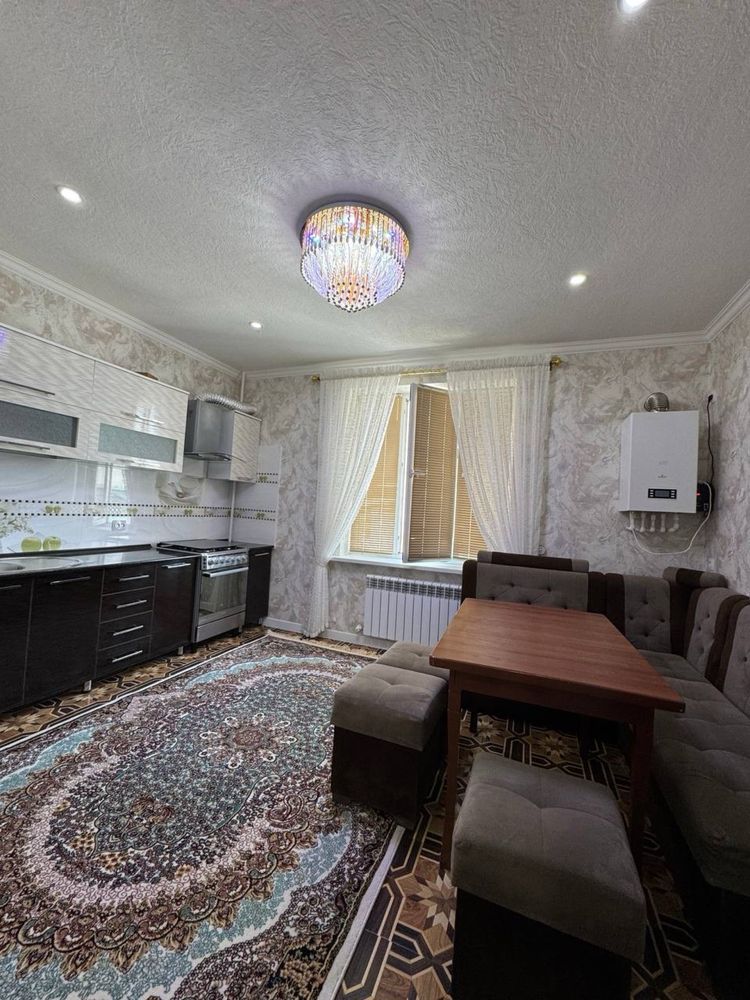 Продается 3 ком. Квартира на 3 этаже площадью 98 кв.м. В Саттепо