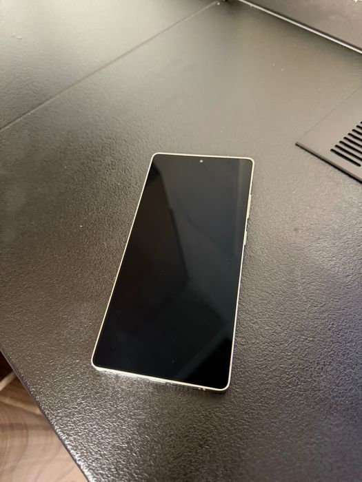 Samsung S25 Ultra cumpărat Franța