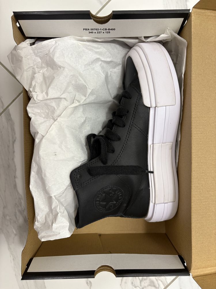 Converse кожени дамски кецове
