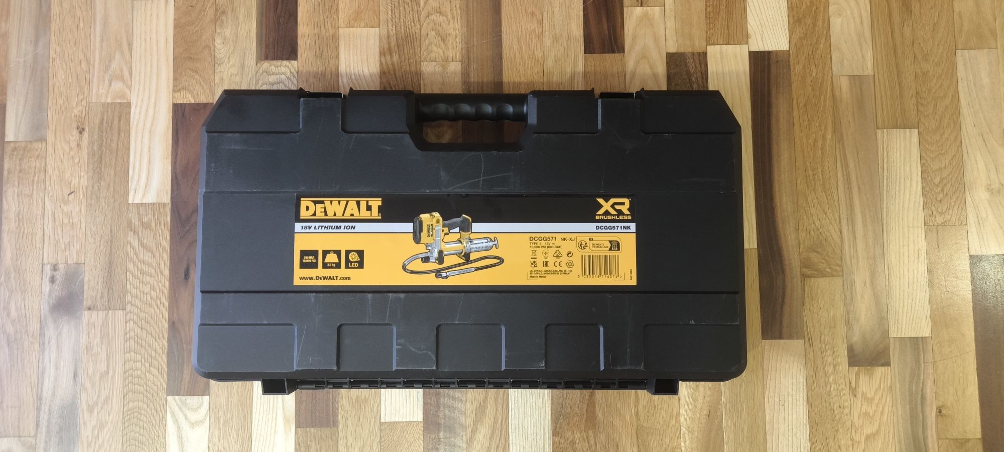 Dewalt празен куфар