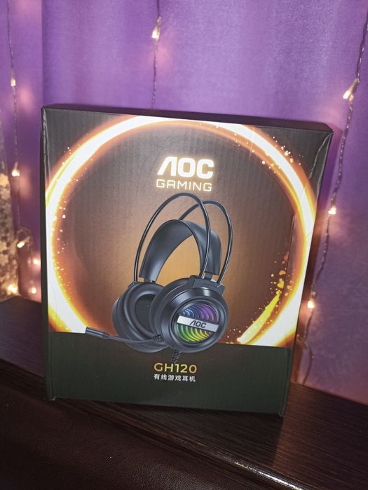 Наушники с микрофоном