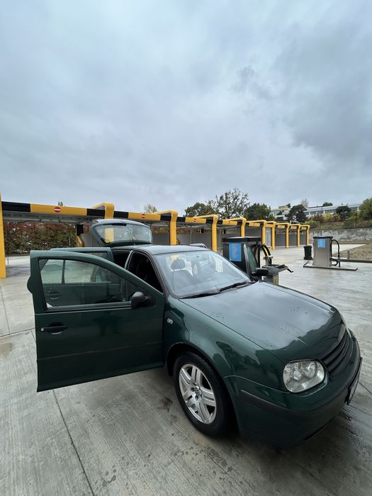 Vând Golf4, 1.6-16V