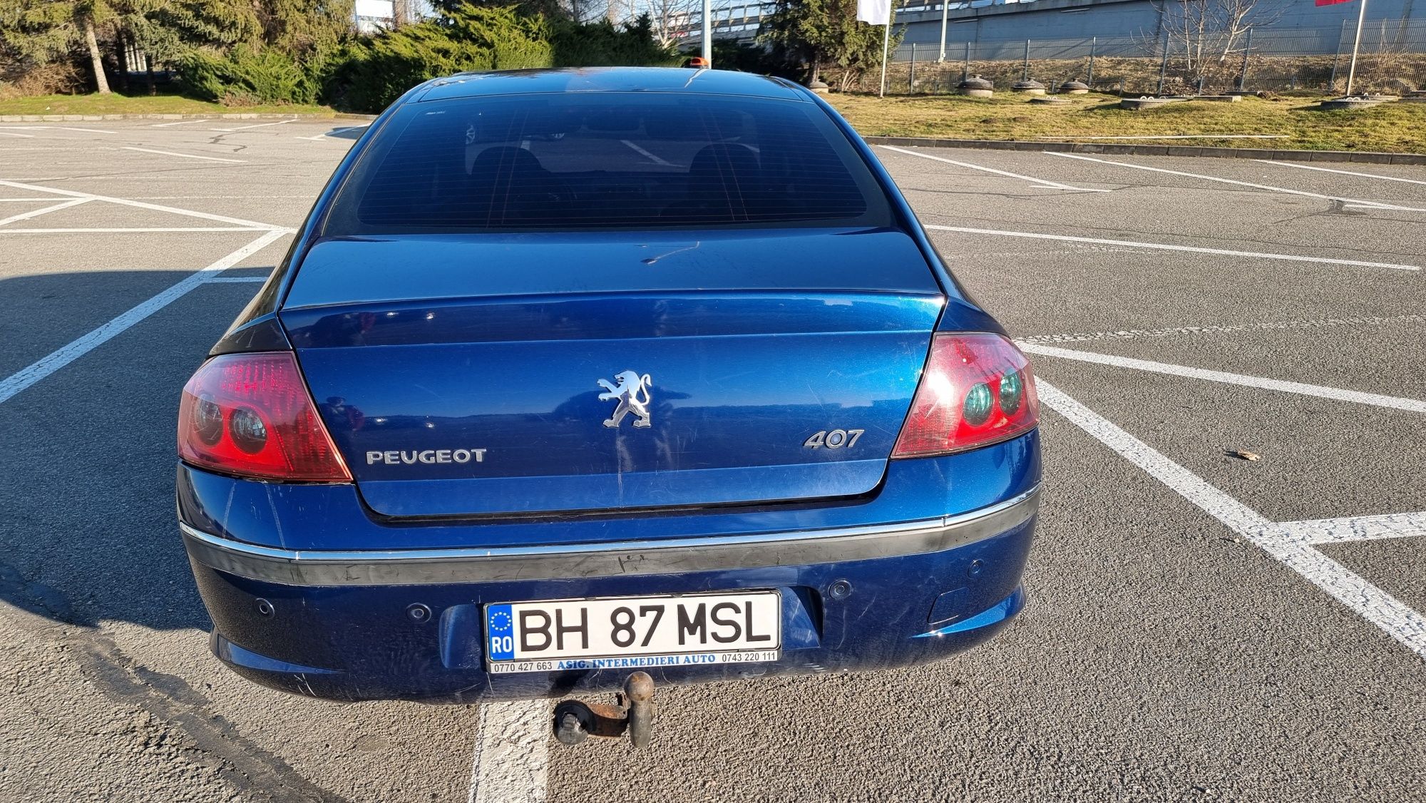 Vând Peugeot 407