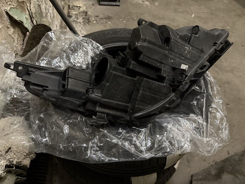 Оригинален LED фар за Opel Astra K – Ляв