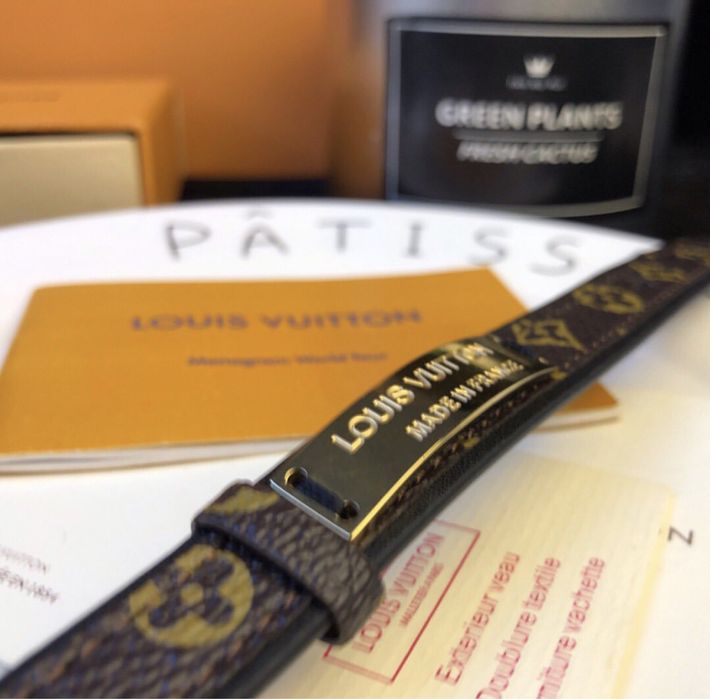 Кожени гривни Louis Vuitton