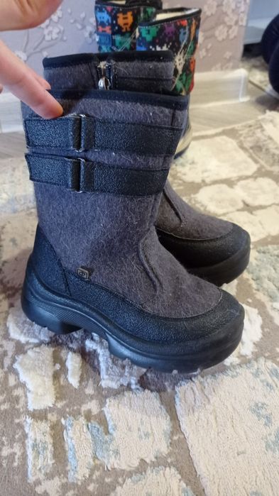 Продам зимние  сапоги