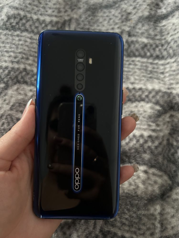 Продам телефон Oppo Reno 2