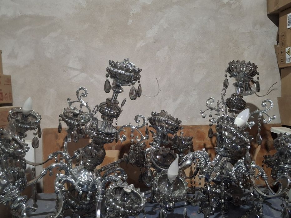 Люстра қолданылған 2 данасы 15 мың