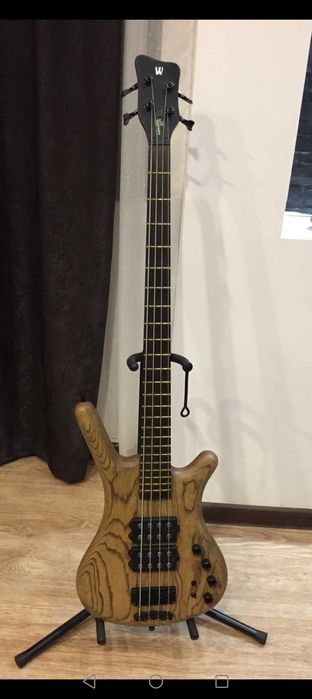 Warwick Bass Corvette $$ Germany
