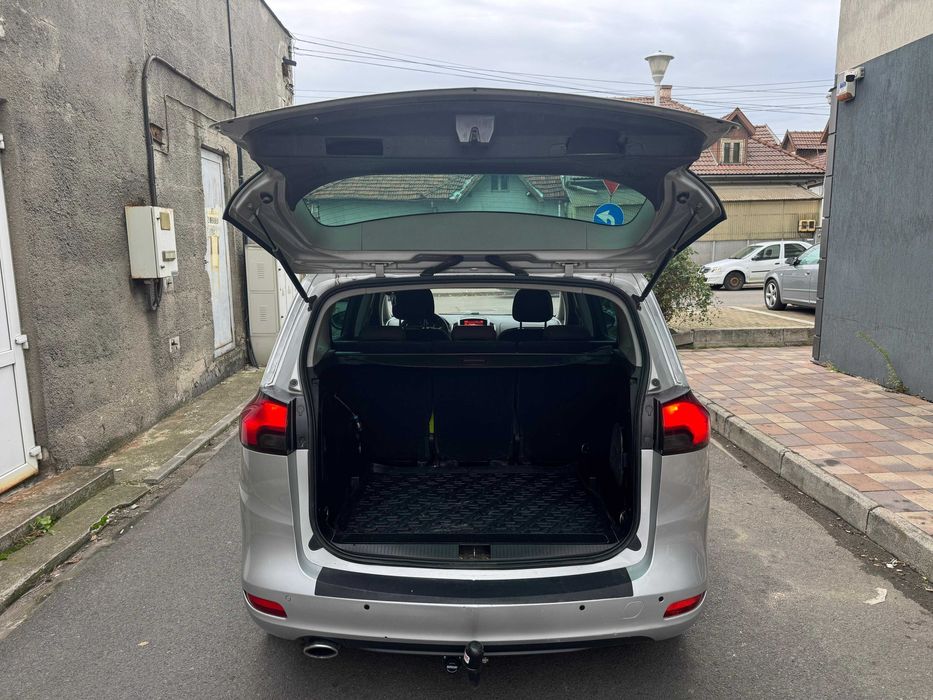 OPEL ZAFIRA TOURER – 2.0 CDTI / 165 CP – Automata– 7 Locuri