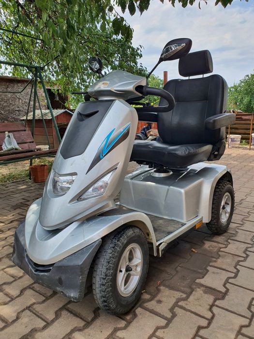 Scooter electric destinat persoanelor cu dizabilitati,batrani