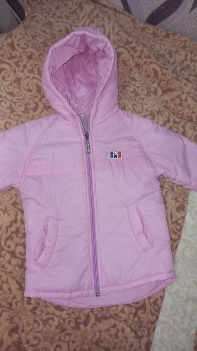 Продам детскую куртку