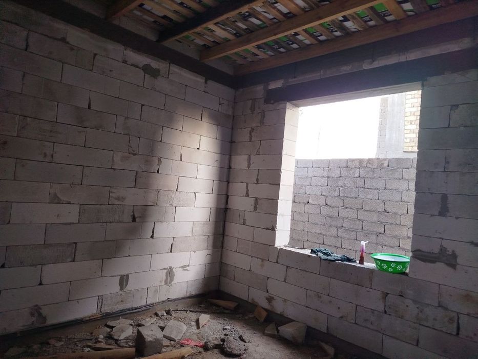 Uy sotiladi karobka holatta